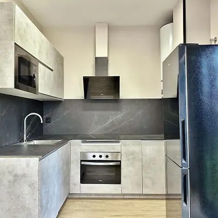 Flower Deluxe 6081b Apartman *